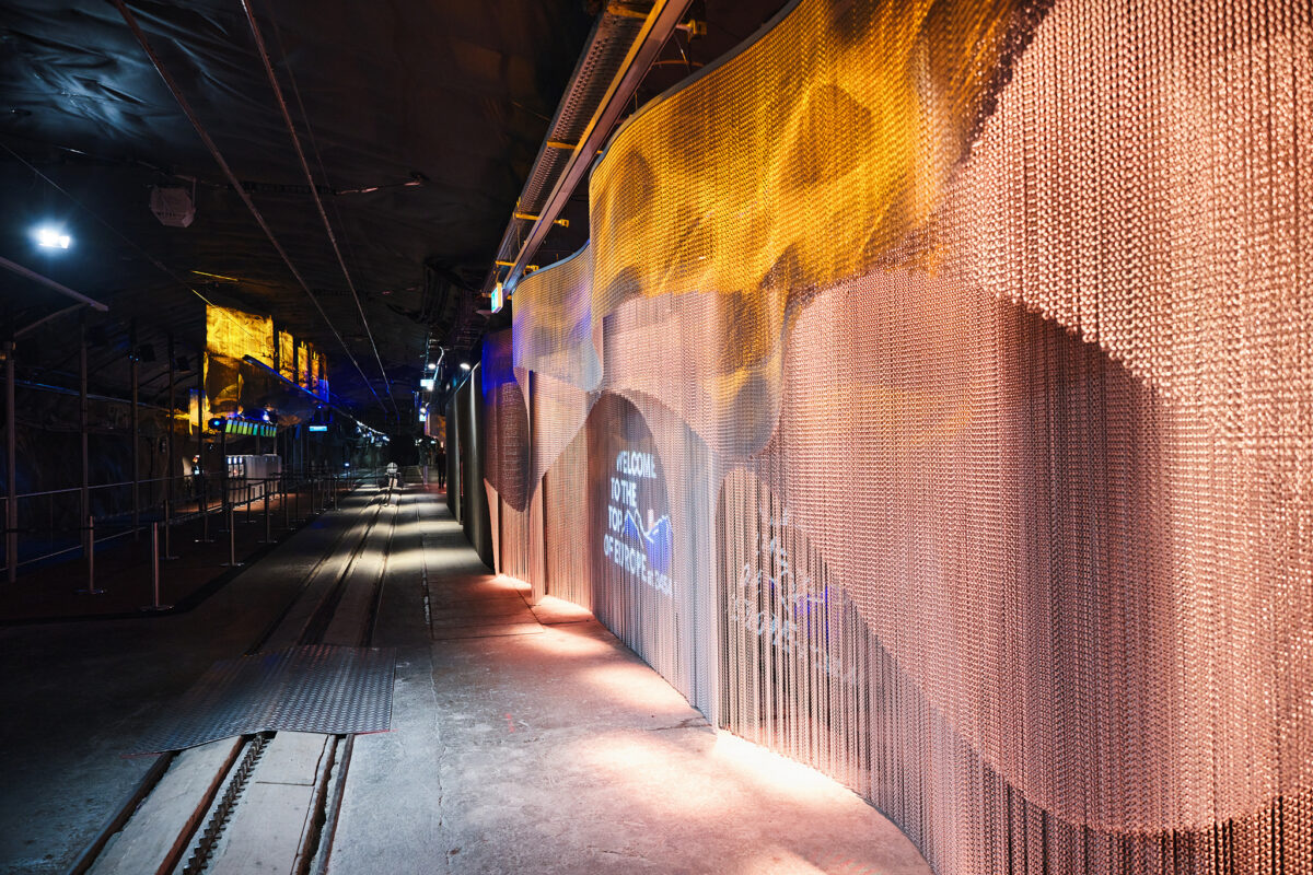 Lighting Ambience for Top of Europe